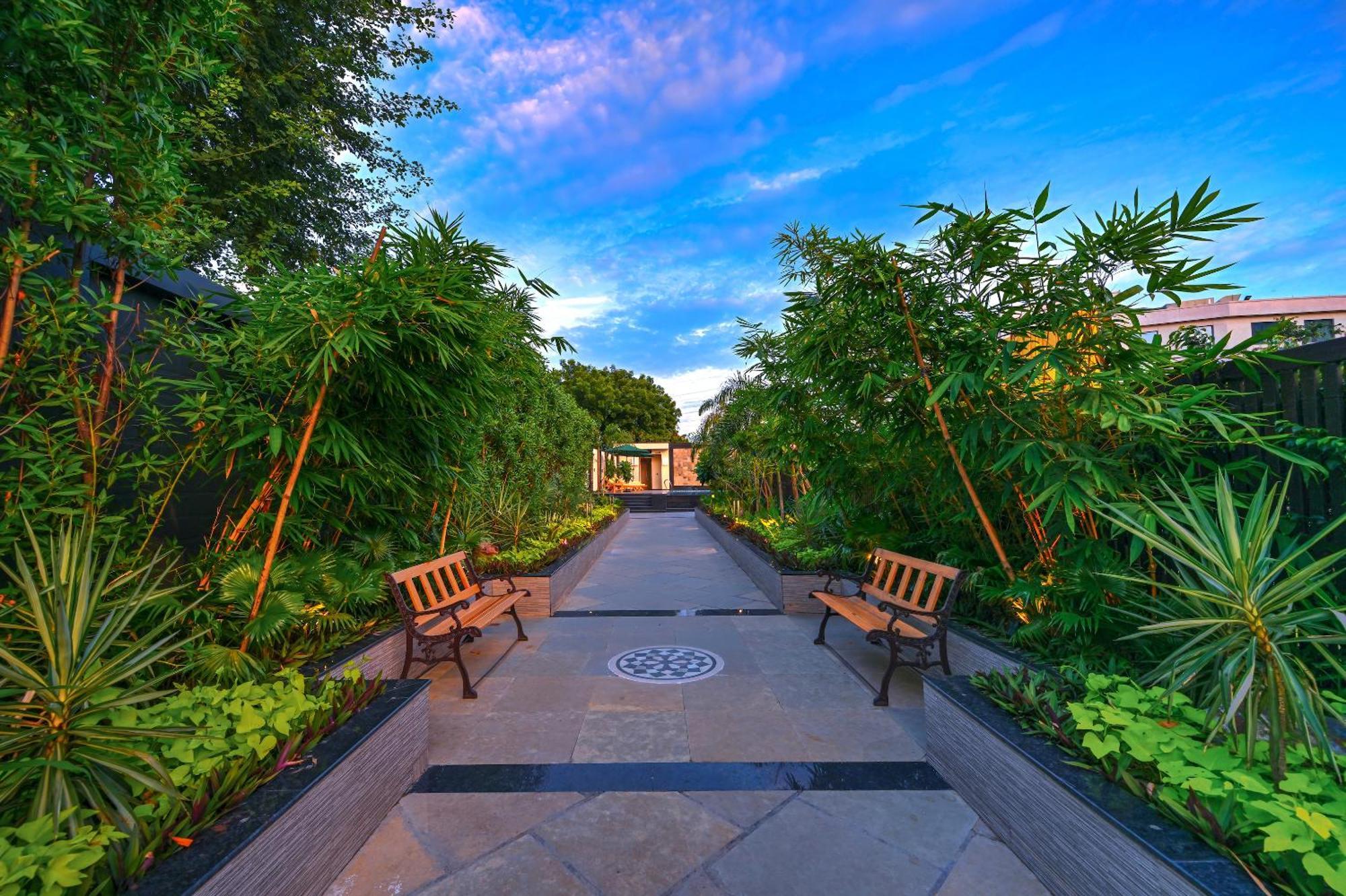 Royale Sarovar Portico Agra Agra  Exterior foto