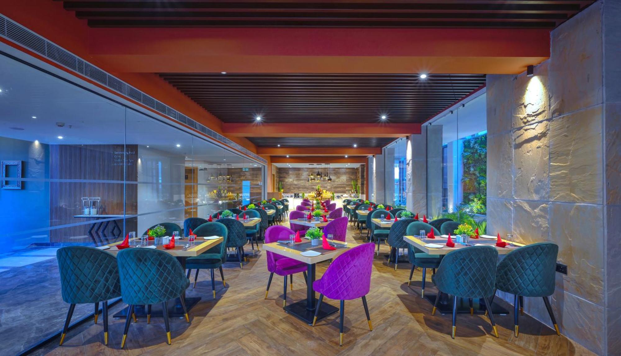 Royale Sarovar Portico Agra Agra  Exterior foto