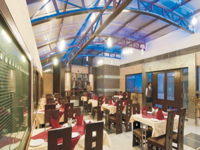 Royale Sarovar Portico Agra Agra  Exterior foto