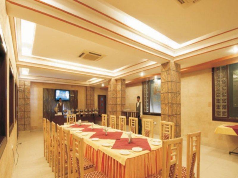 Royale Sarovar Portico Agra Agra  Exterior foto